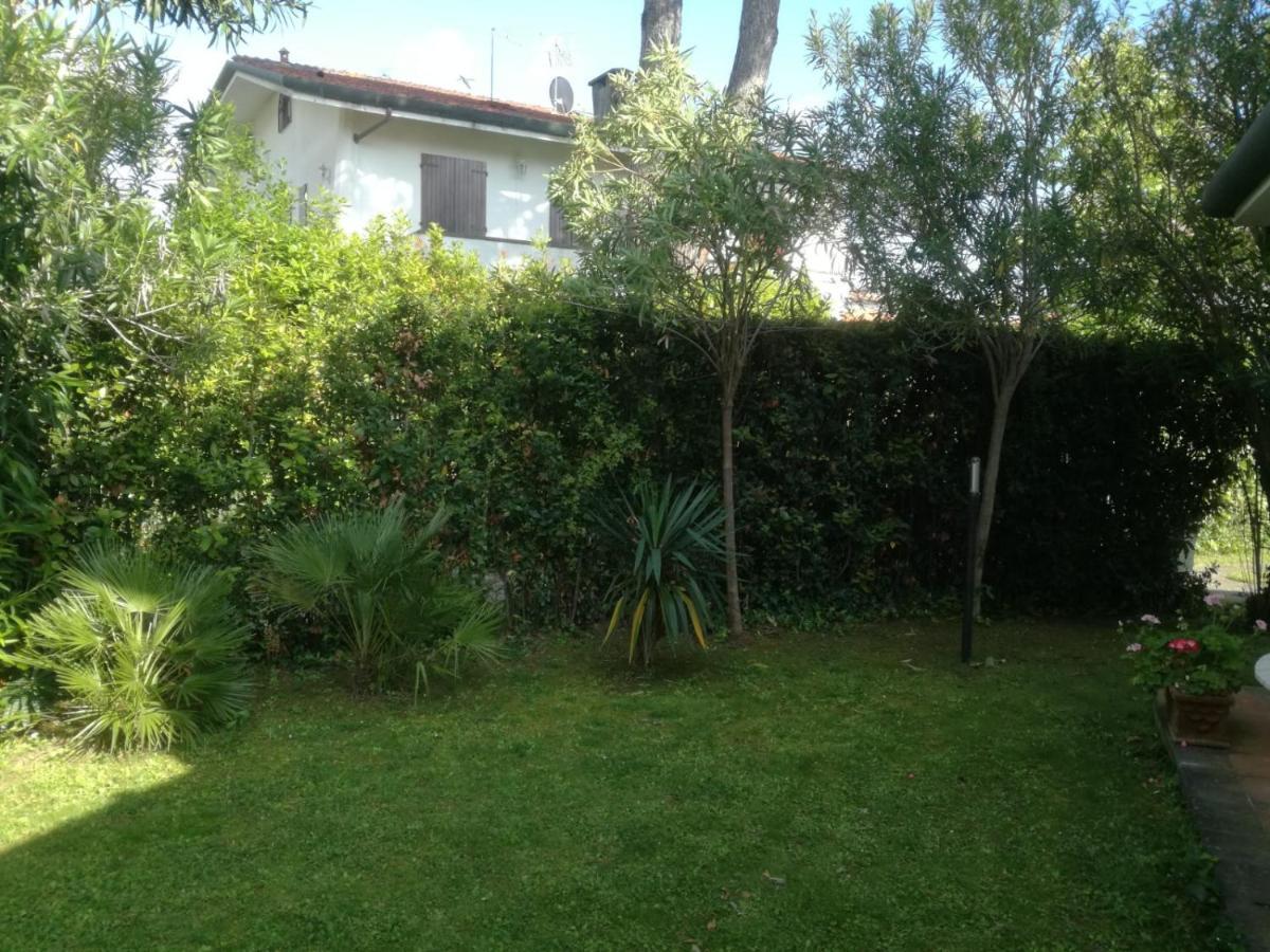 Holiday Home Villetta Cinquale Dış mekan fotoğraf